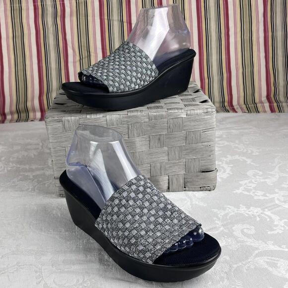 Nine West Womens Shoes Size 8.5 Silver Metaalic Textile Fabric Slide Wedge Heel - Picture 2 of 13